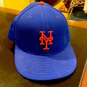 Authentic New York Mets MLB Hat - NWOT